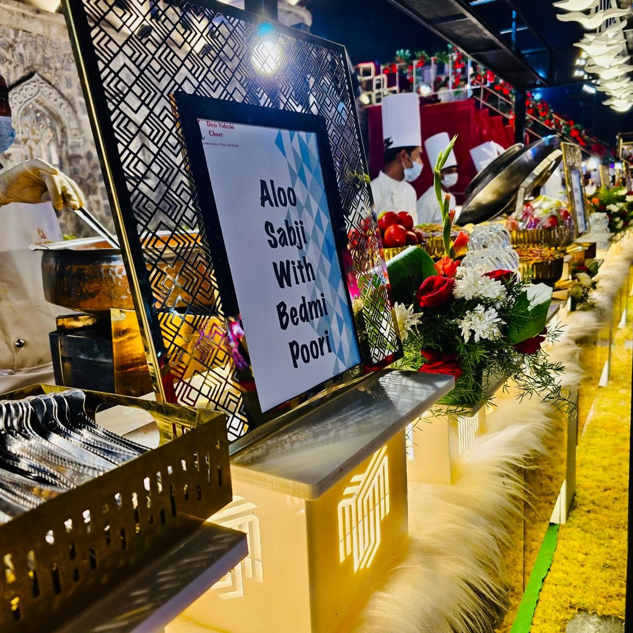Live food counter detail 3